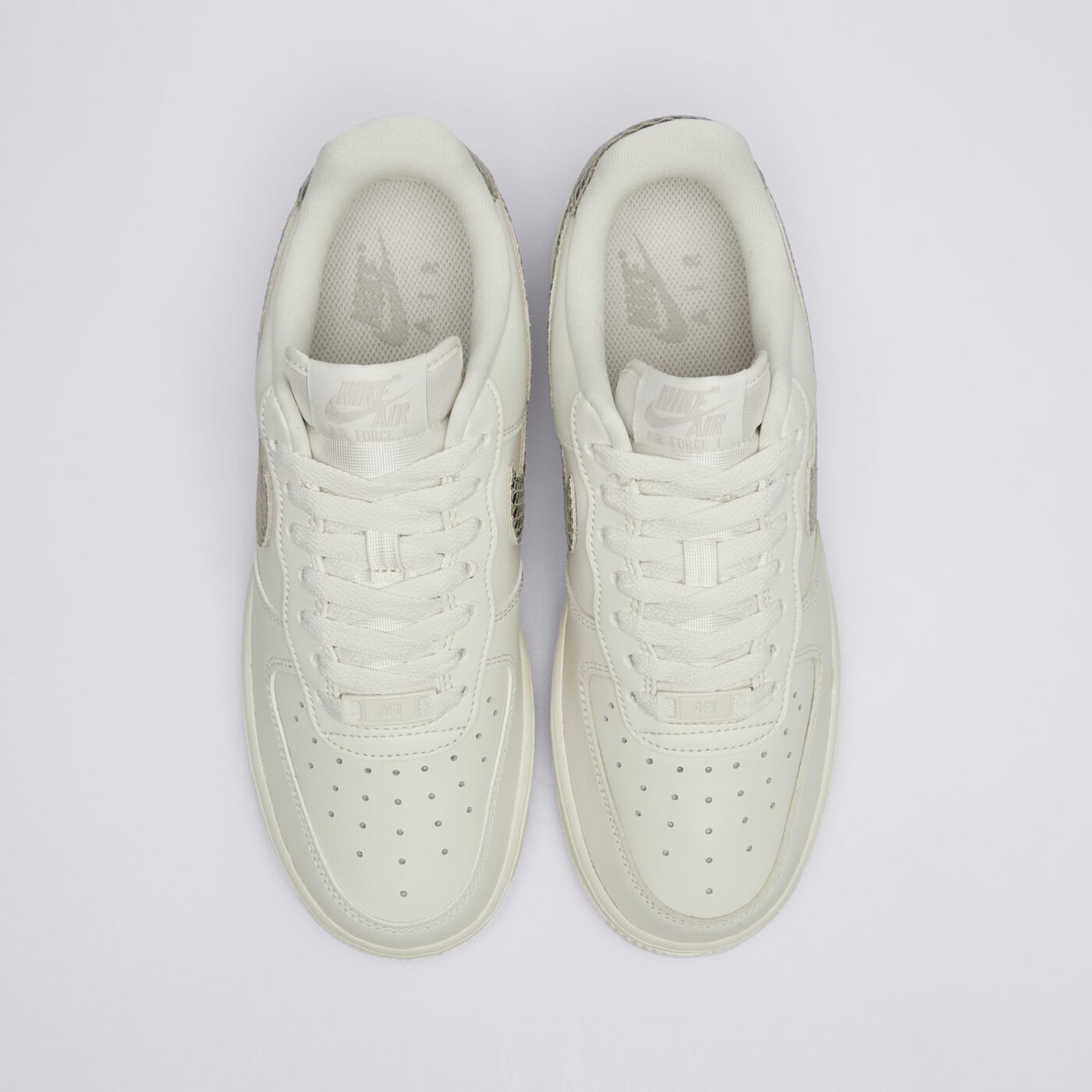 Buty sportowe damskie NIKE WMNS AIR FORCE 1 '07 REC dd8959-002 kolor beżowy