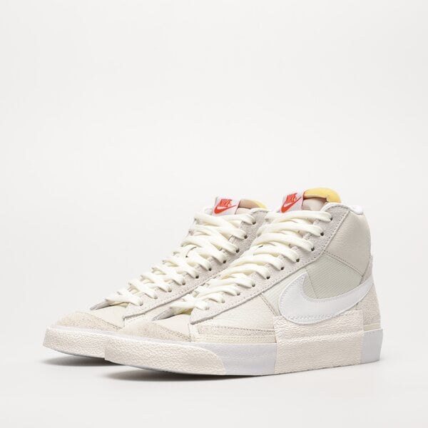 Buty sportowe męskie NIKE BLAZER '77 PRO CLUB dq7673-003 kolor beżowy