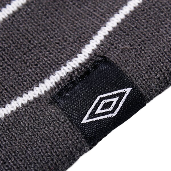 Czapka zimowa męska UMBRO CZAPKA CHRIS um32cam07b kolor szary