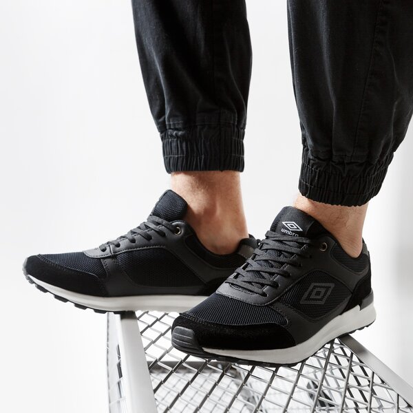 Buty sportowe męskie UMBRO ESEPHUS ummd119028 kolor czarny