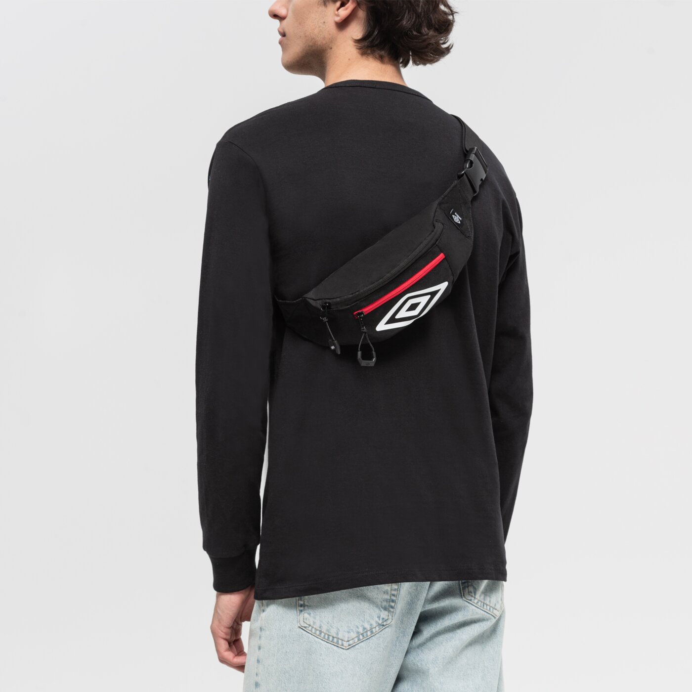 Nerka (saszetka na pas) damska sportowa UMBRO NERKA ELIE ul122neu90002 kolor czarny