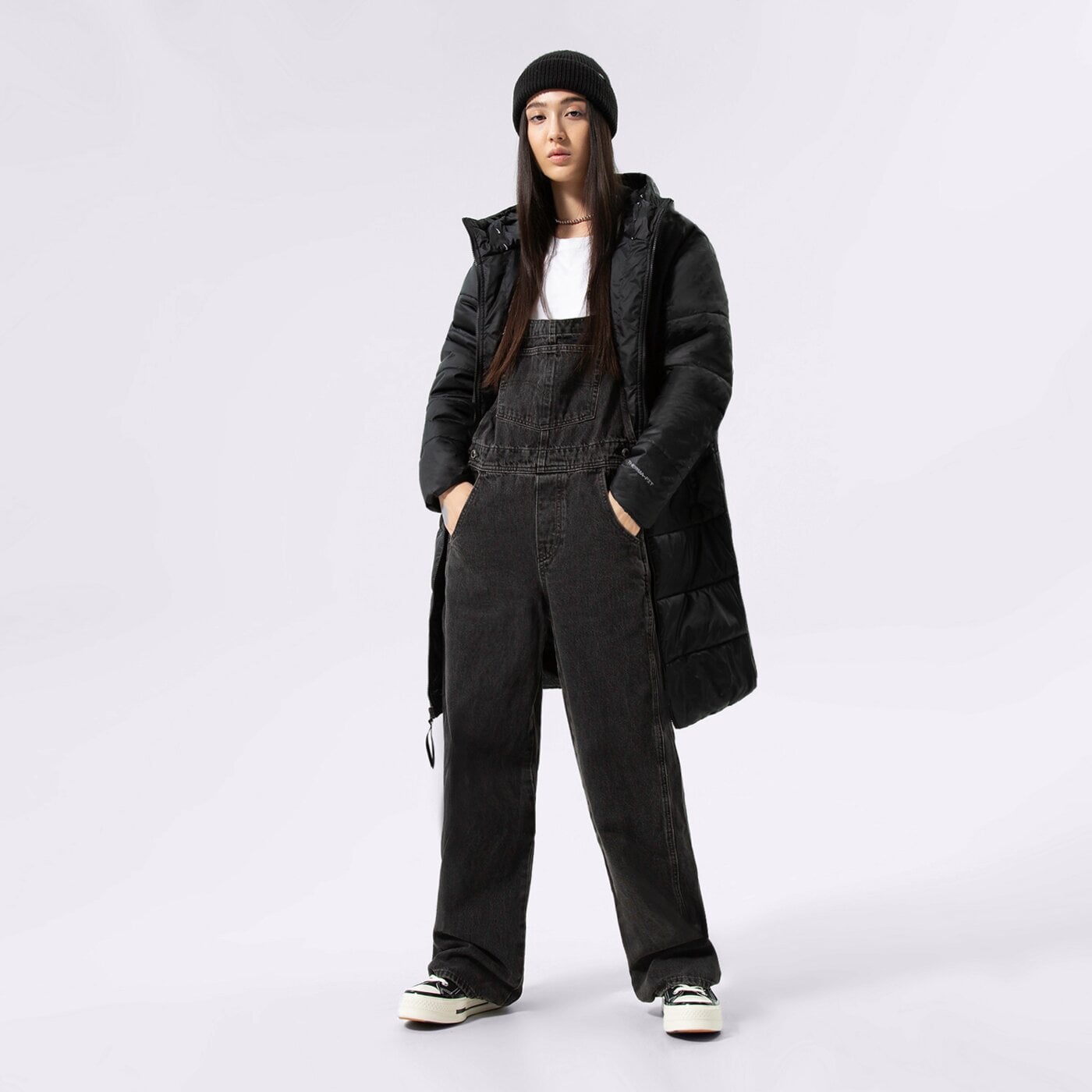 Kurtka zimowa damska NIKE SWOOSH PARKA JACKET dx1798-010 kolor czarny