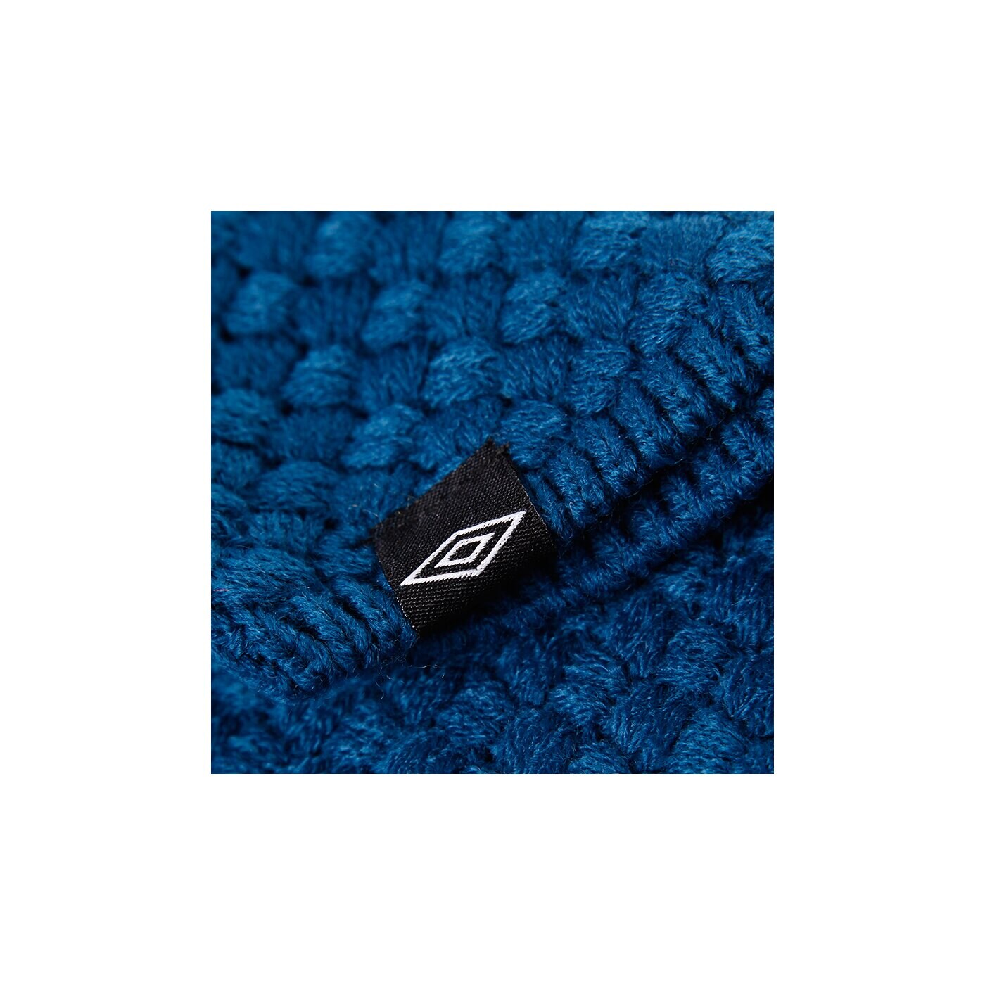 Czapka zimowa damska UMBRO CZAPKA KNIT BEANIE PATROL BLUE ul33cad18 kolor niebieski
