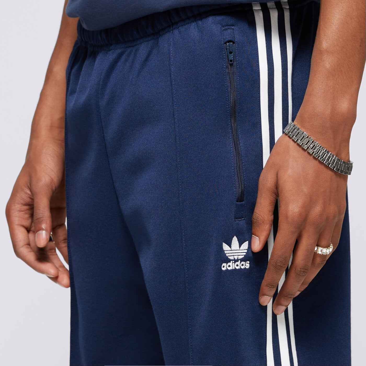 Spodnie dresowe męskie ADIDAS SPODNIE BECKENBAUER TP ip0421 kolor granatowy