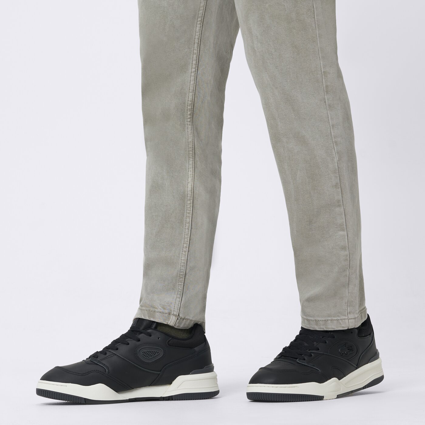 Buty sportowe męskie LACOSTE LINESHOT 746sma0074237 kolor czarny