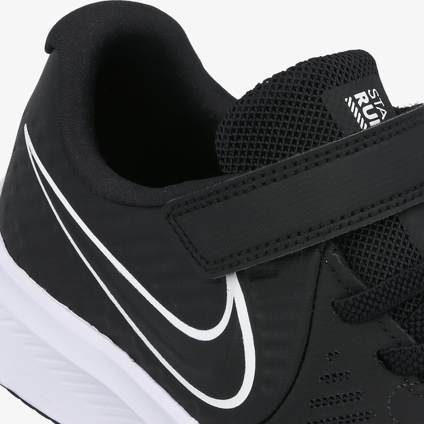 Buty do biegania dla dzieci NIKE STAR RUNNER 2 at1801-001 kolor czarny