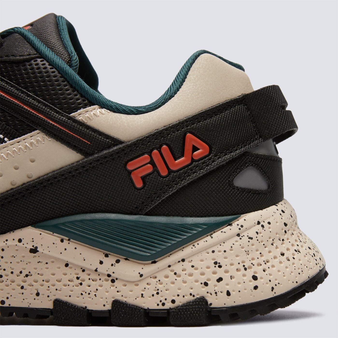 Buty outdoor męskie FILA FIRETRAIL EVO  1jm02581-014 kolor czarny