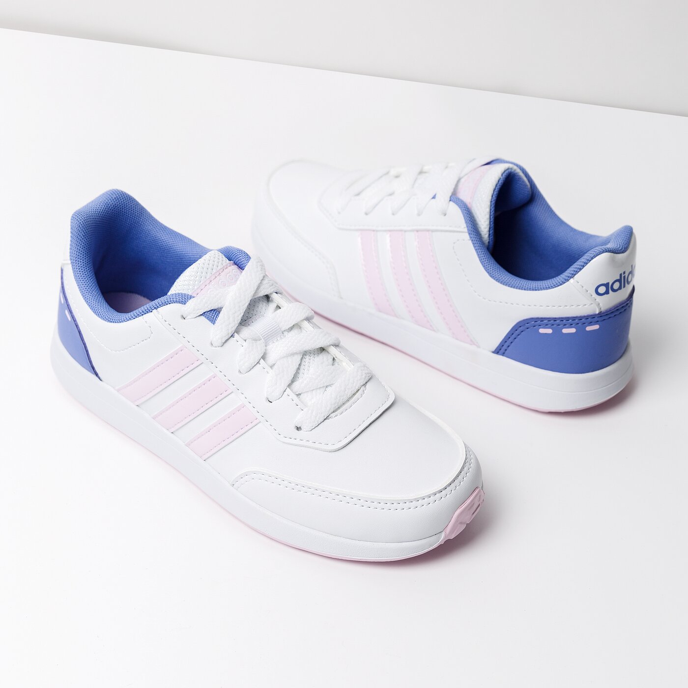 Buty dziecięce ADIDAS VS SWITCH 2 K db1924 kolor biały