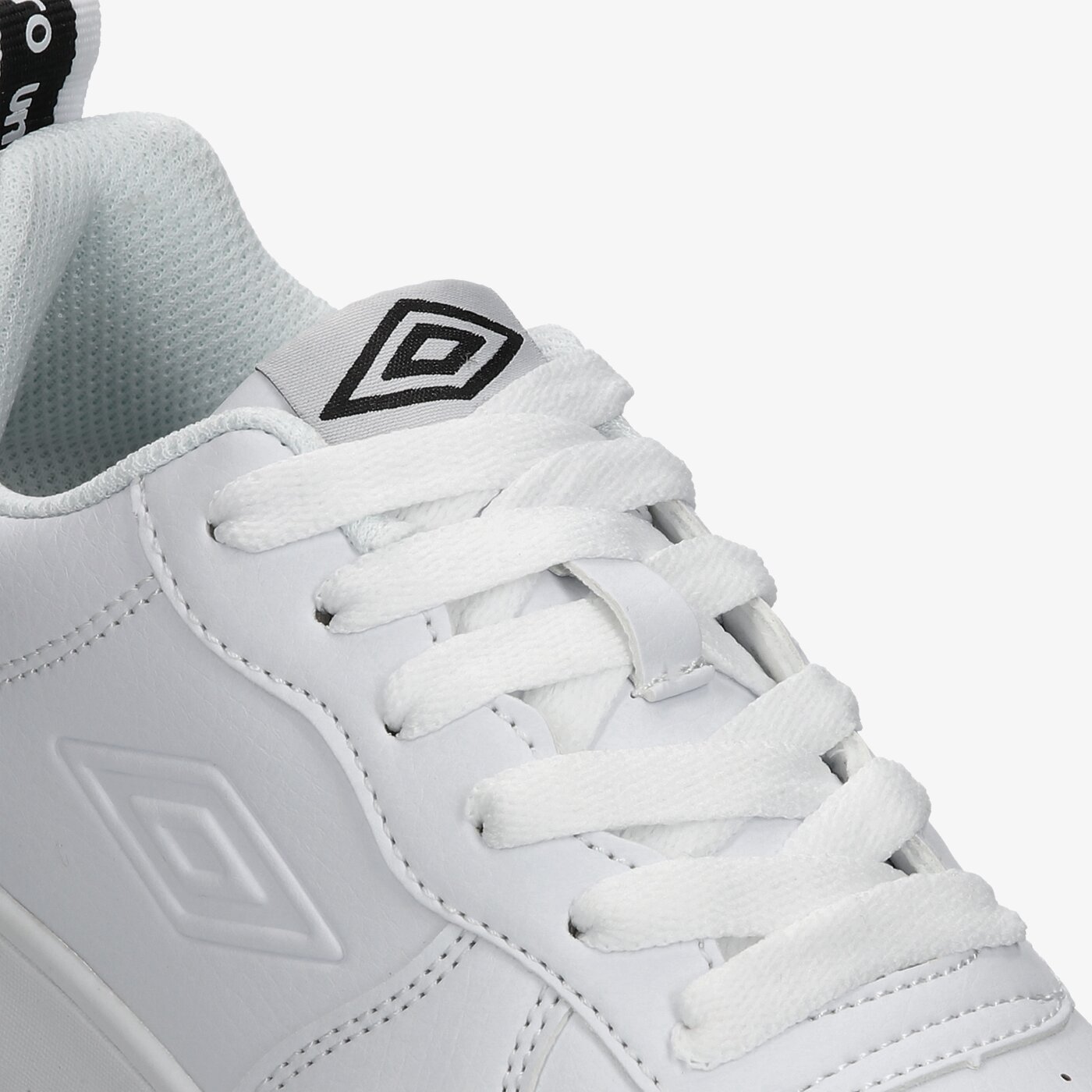 Buty dziecięce UMBRO GRAND JR umjl120102 kolor biały
