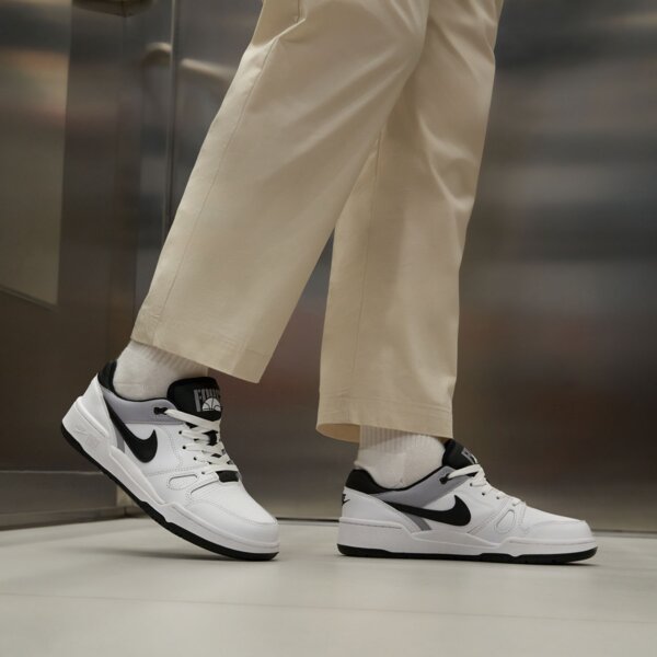 Buty dziecięce NIKE FULL FORCE fv5929-101 kolor biały