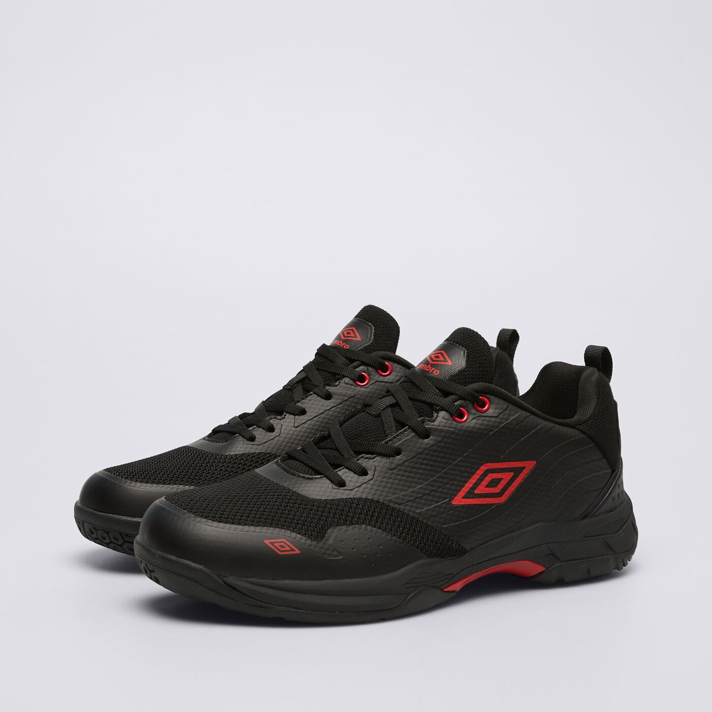 Buty sportowe męskie UMBRO WALKER umml125009 kolor czarny