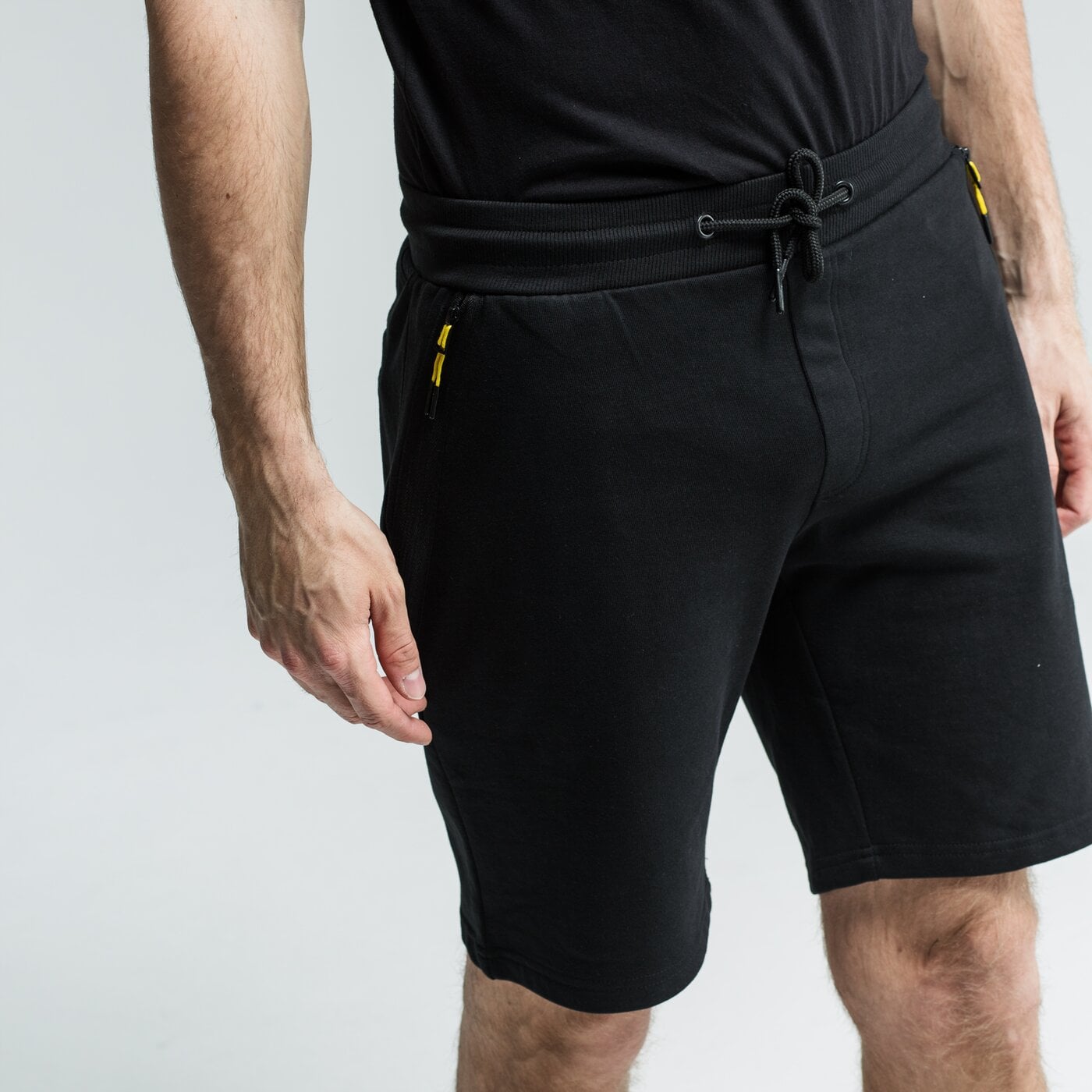 Spodenki męskie LOTTO SZORTY CHIERI lo19szm14002 kolor czarny