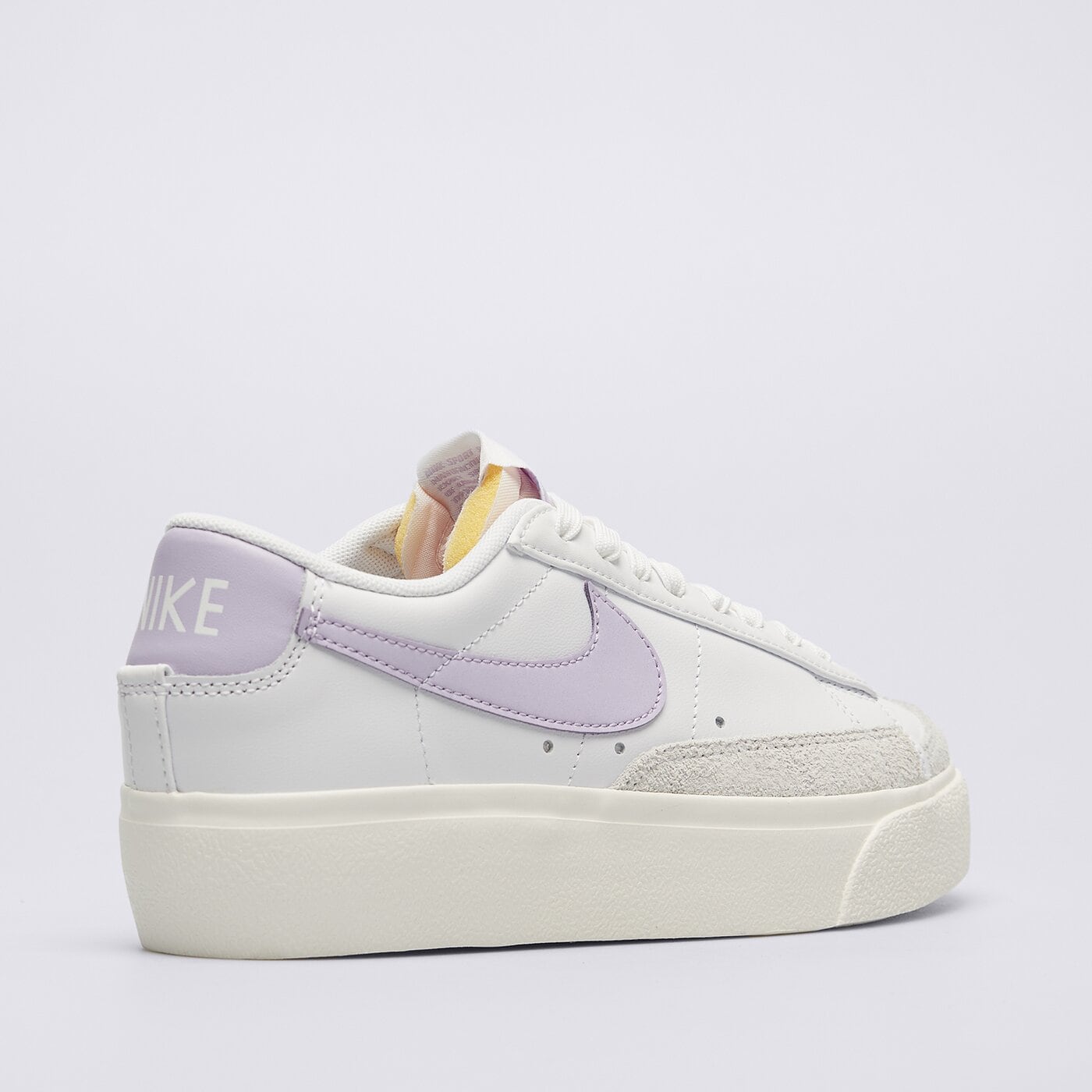 Buty sportowe damskie NIKE BLAZER LOW PLATFORM dj0292-114 kolor biały