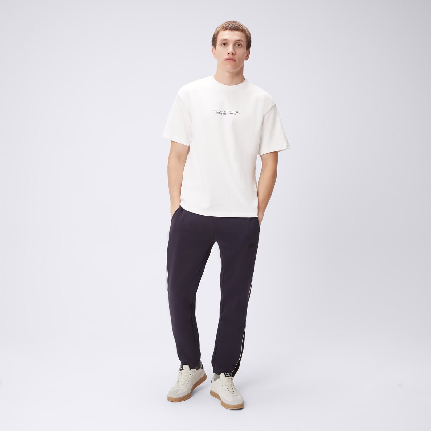 Koszulka męska UMBRO T-SHIRT UMBRO FOOTBALL EMB WHITE ul325tsm05002 kolor biały