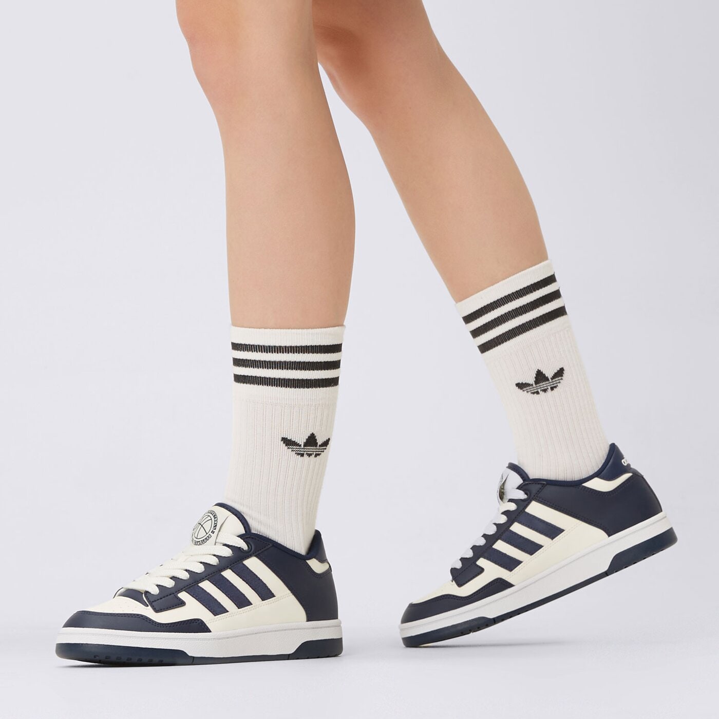 Buty dziecięce ADIDAS RAPID COURT LOW J jr0167 kolor szary