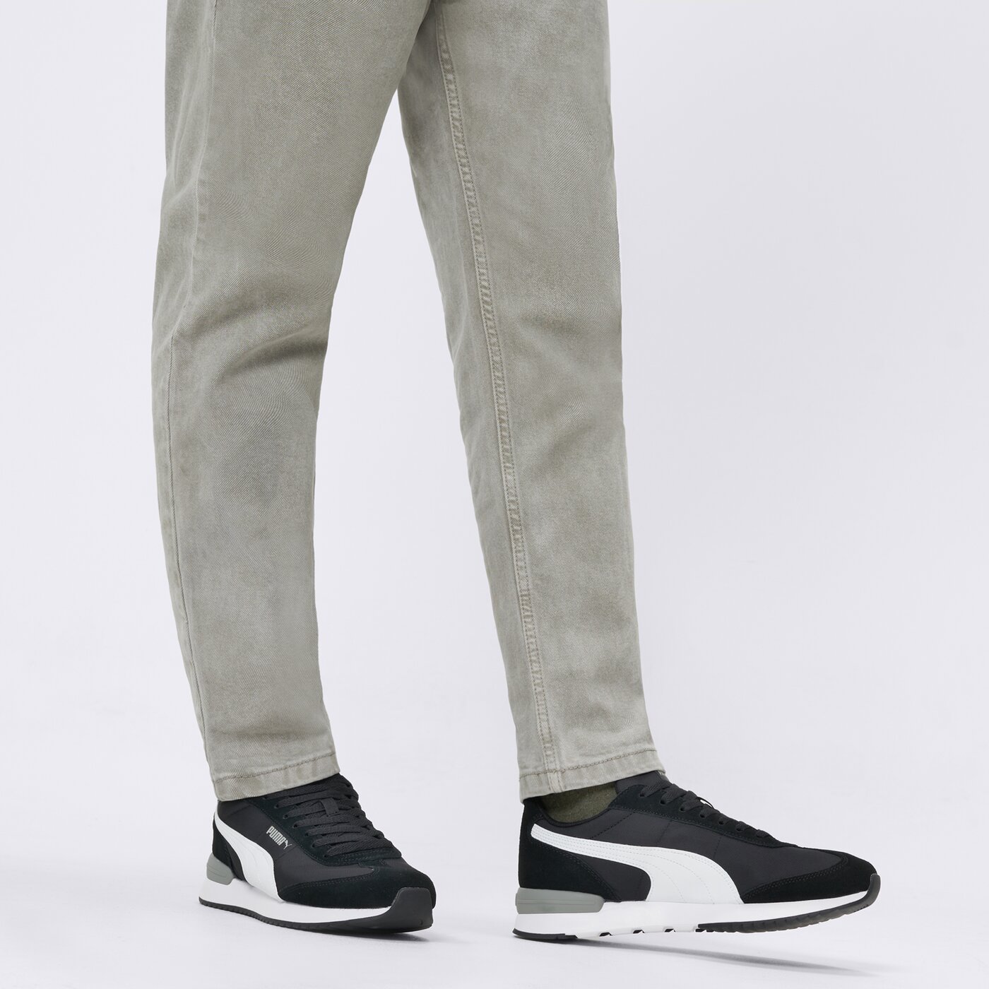 Buty sportowe męskie PUMA R78 WIND MU 40069502 kolor czarny