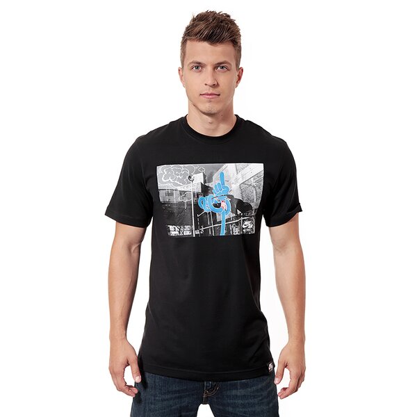 Koszulka męska NIKE T-SHIRT AF1 IMAGE TEE 618942010 kolor czarny