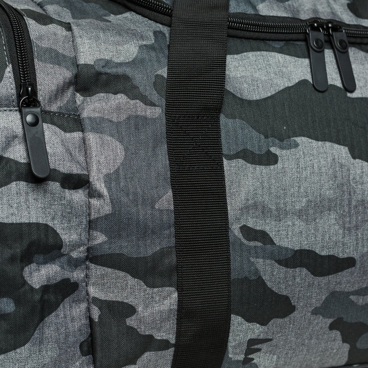 Torba sportowa damska FEEWEAR TORBA CAMPANIA fw38bug45001 kolor khaki