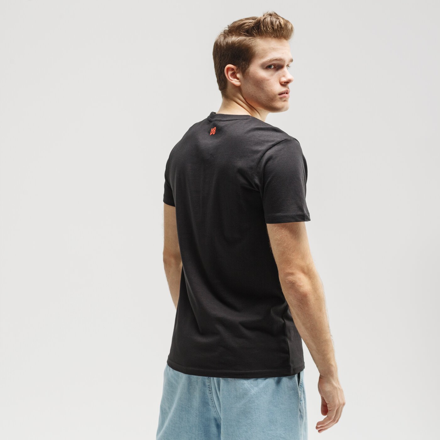 Koszulka męska UP8 T-SHIRT LIAM up120tsm48001 kolor czarny