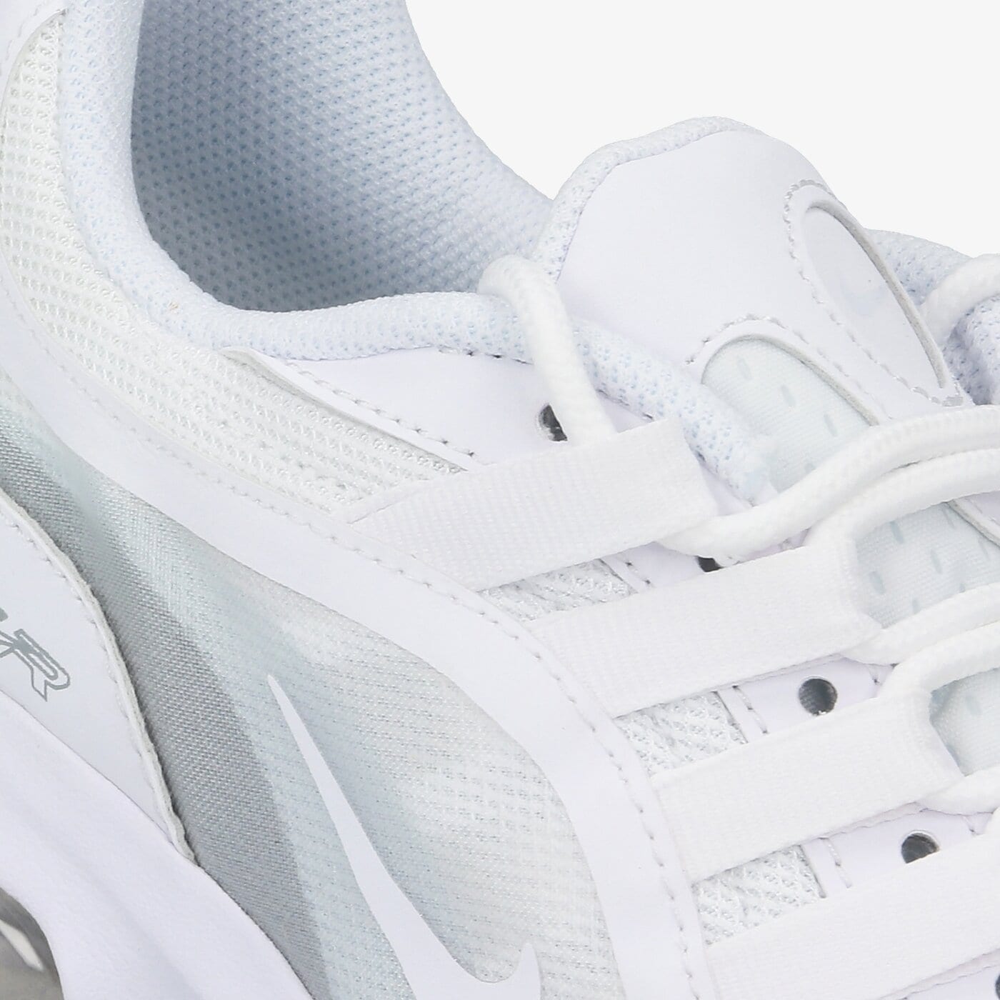 Buty sportowe damskie NIKE AIR MAX VG-R ct1730-103 kolor biały