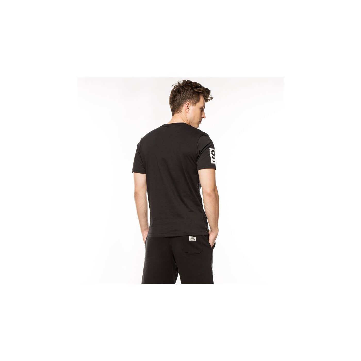 Koszulka męska UMBRO T-SHIRT GRAPHIC COTTON TEE 64108u060 kolor czarny