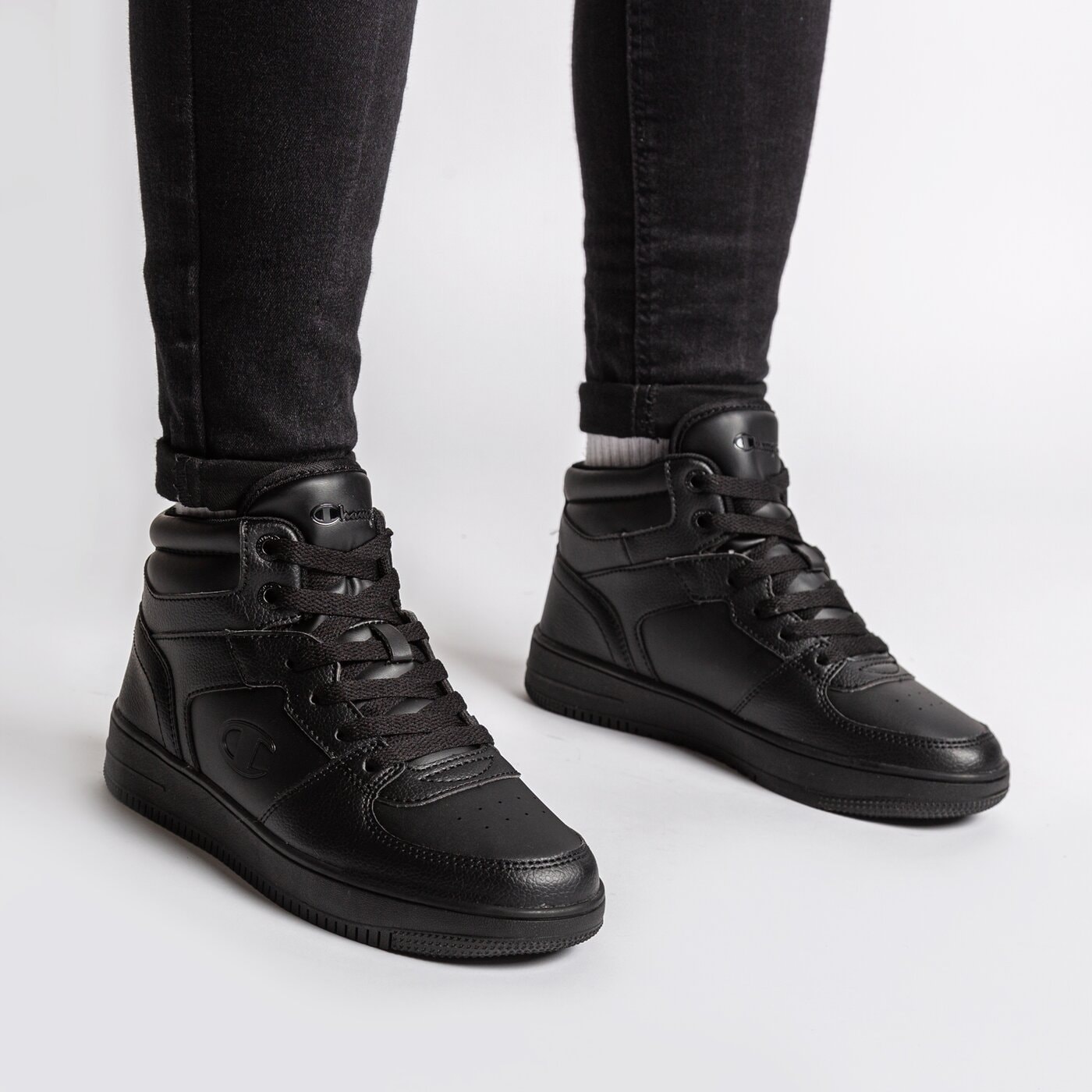 Buty dziecięce CHAMPION CHIKO GS s32401-kk001 kolor czarny