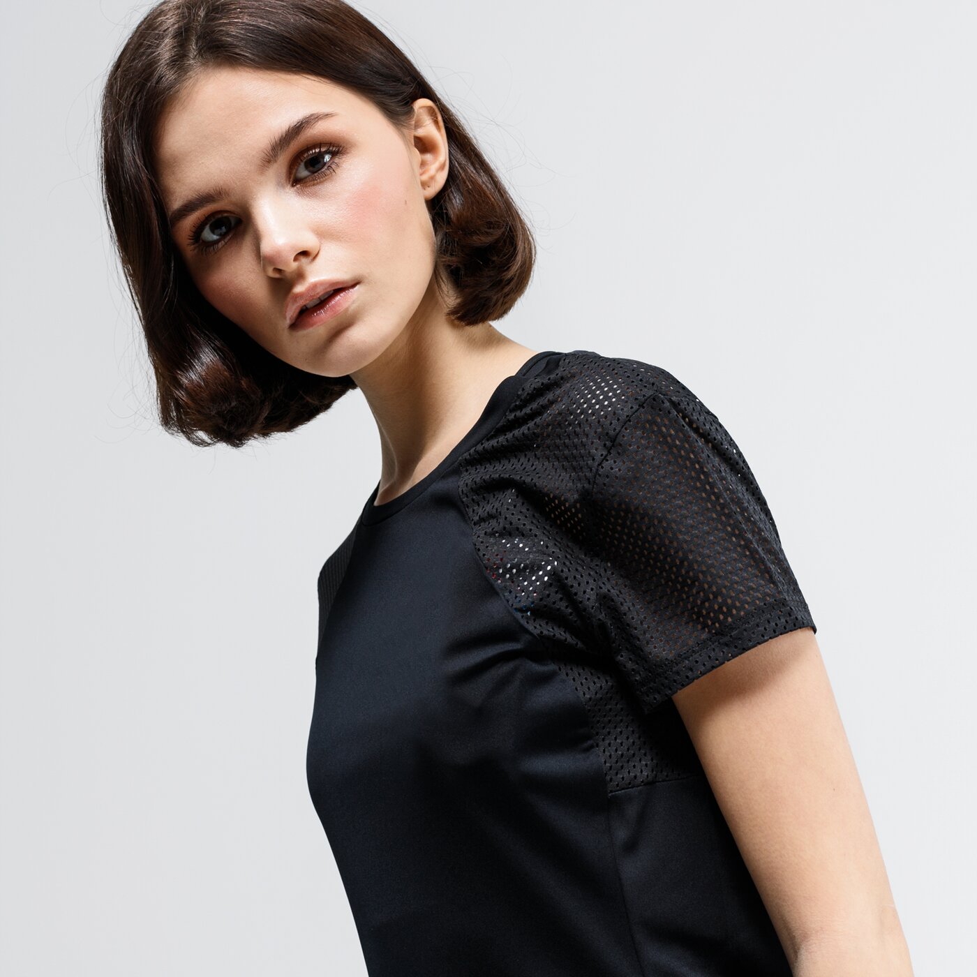 Koszulka damska LOTTO T-SHIRT VABENE W II PL 212933-1cl kolor czarny