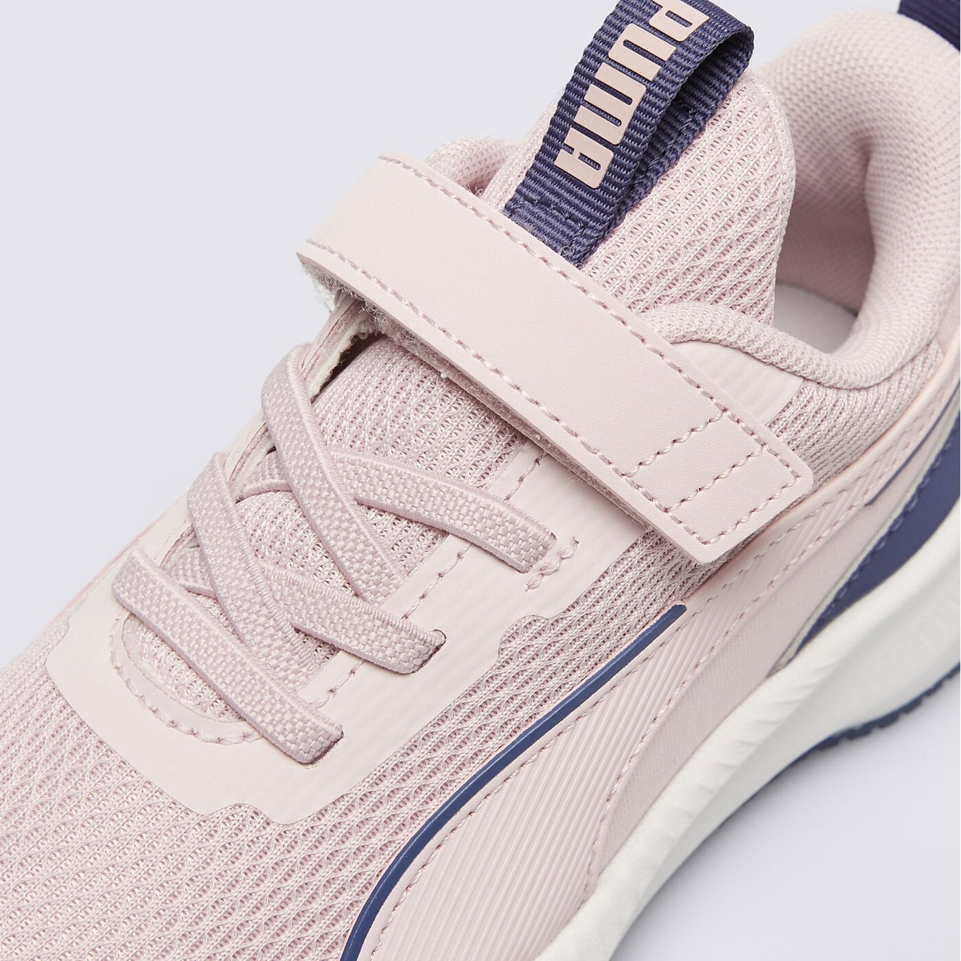 Buty dziecięce PUMA FLYER 3 AC+ PS 40152705 kolor różowy