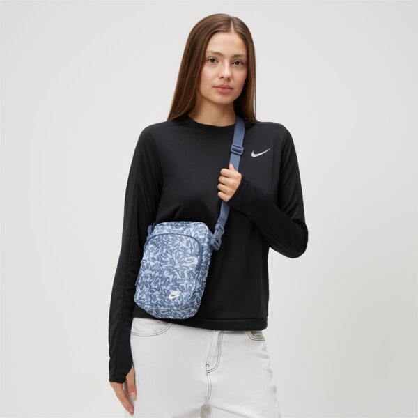 Torba sportowa damska NIKE TOREBKA NK HERITAGE CRSSBDY - ACCS PRN fd5595-491 kolor niebieski