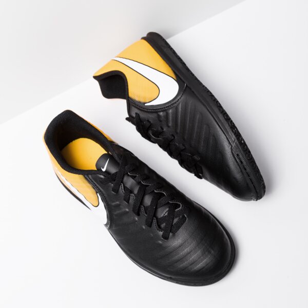 Buty piłkarskie dla dzieci NIKE JR TIEMPOX RIO IV IC 897735-008 kolor czarny