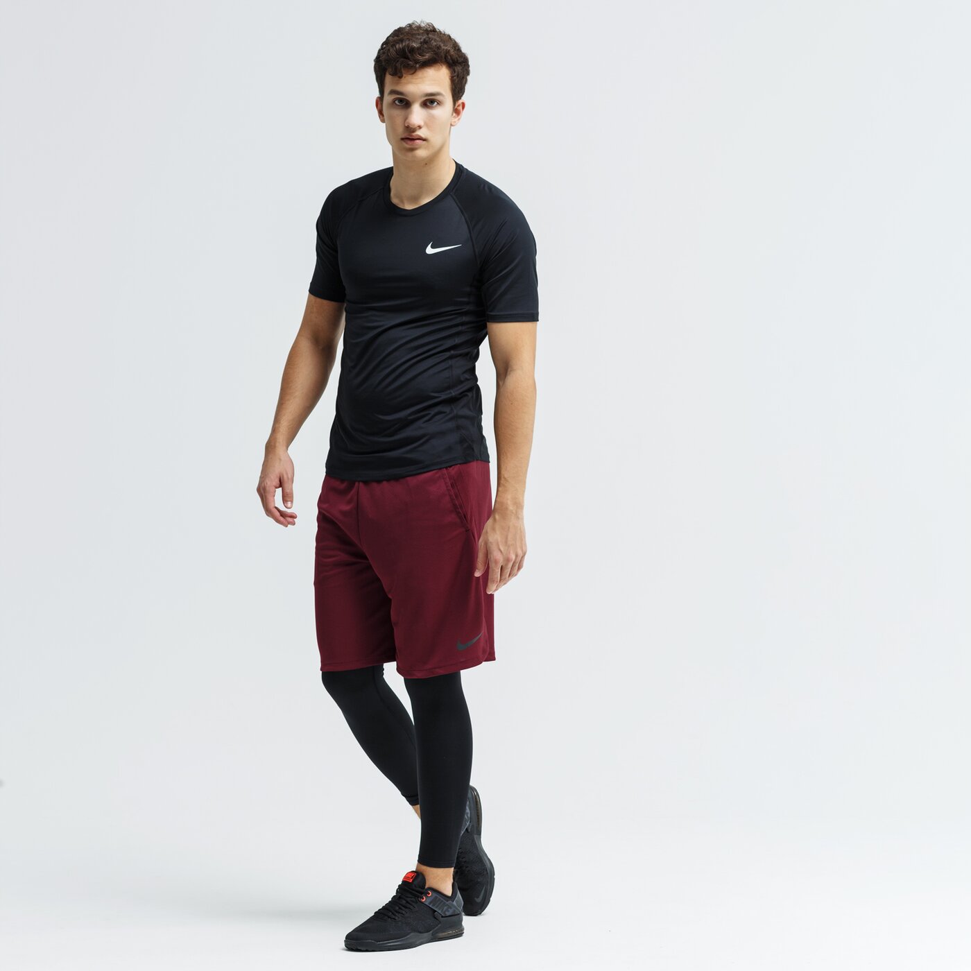 Spodenki męskie NIKE SZORTY DRY 890811-681 kolor bordowy