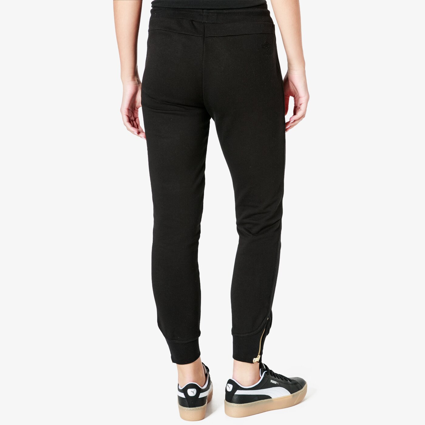 Spodnie dresowe damskie UMBRO SPODNIE GOLDSTONE ul38spd03001 kolor czarny