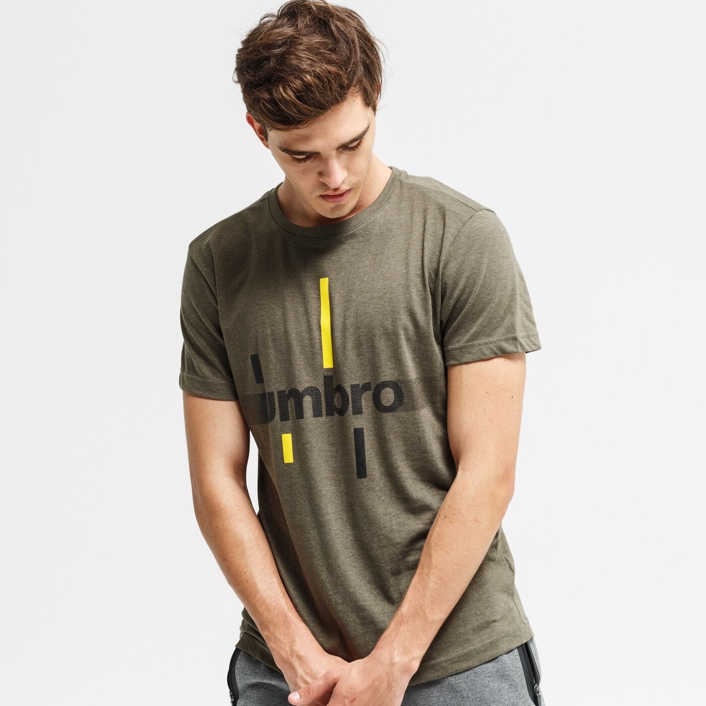Koszulka męska UMBRO T-SHIRT RAPHAEL ul39tsm23002 kolor khaki
