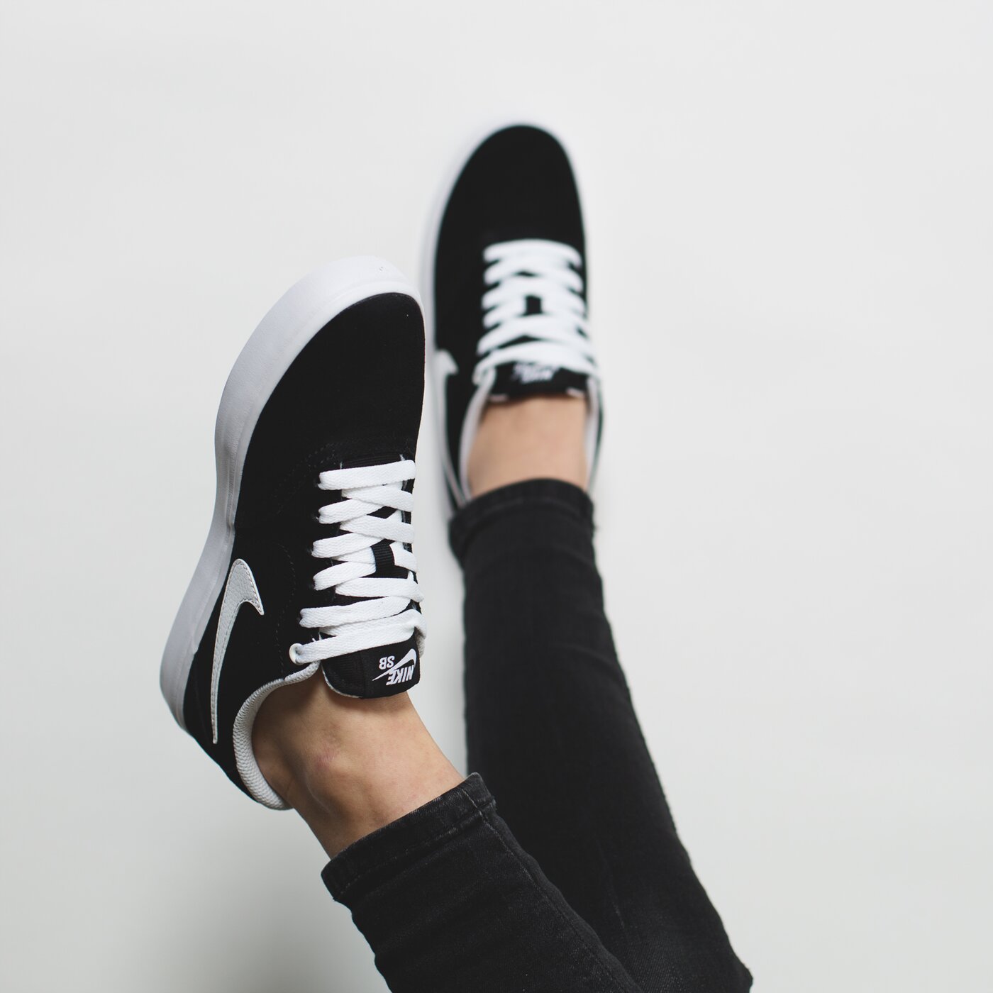 Buty sportowe damskie NIKE WMNS SB CHECK SOLAR bq3240-001 kolor czarny