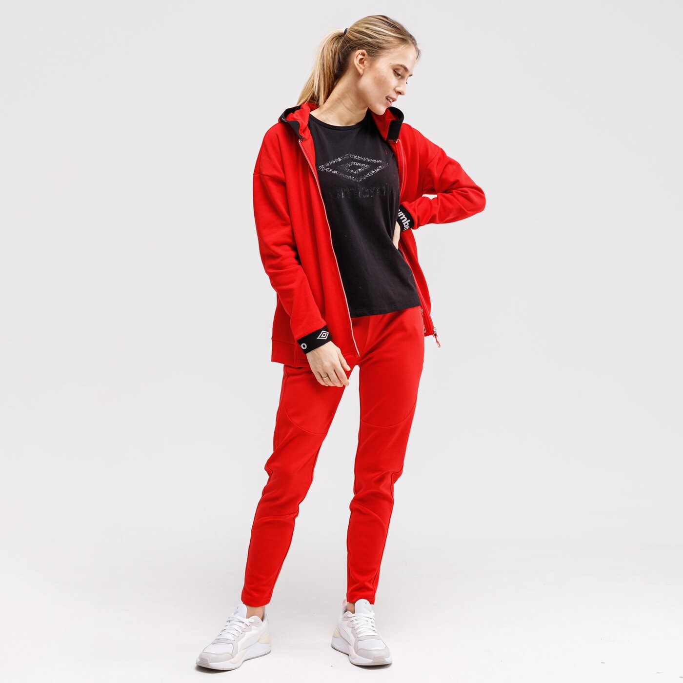 Spodnie dresowe damskie UMBRO SPODNIE QUINN ul121spd41002 kolor czerwony