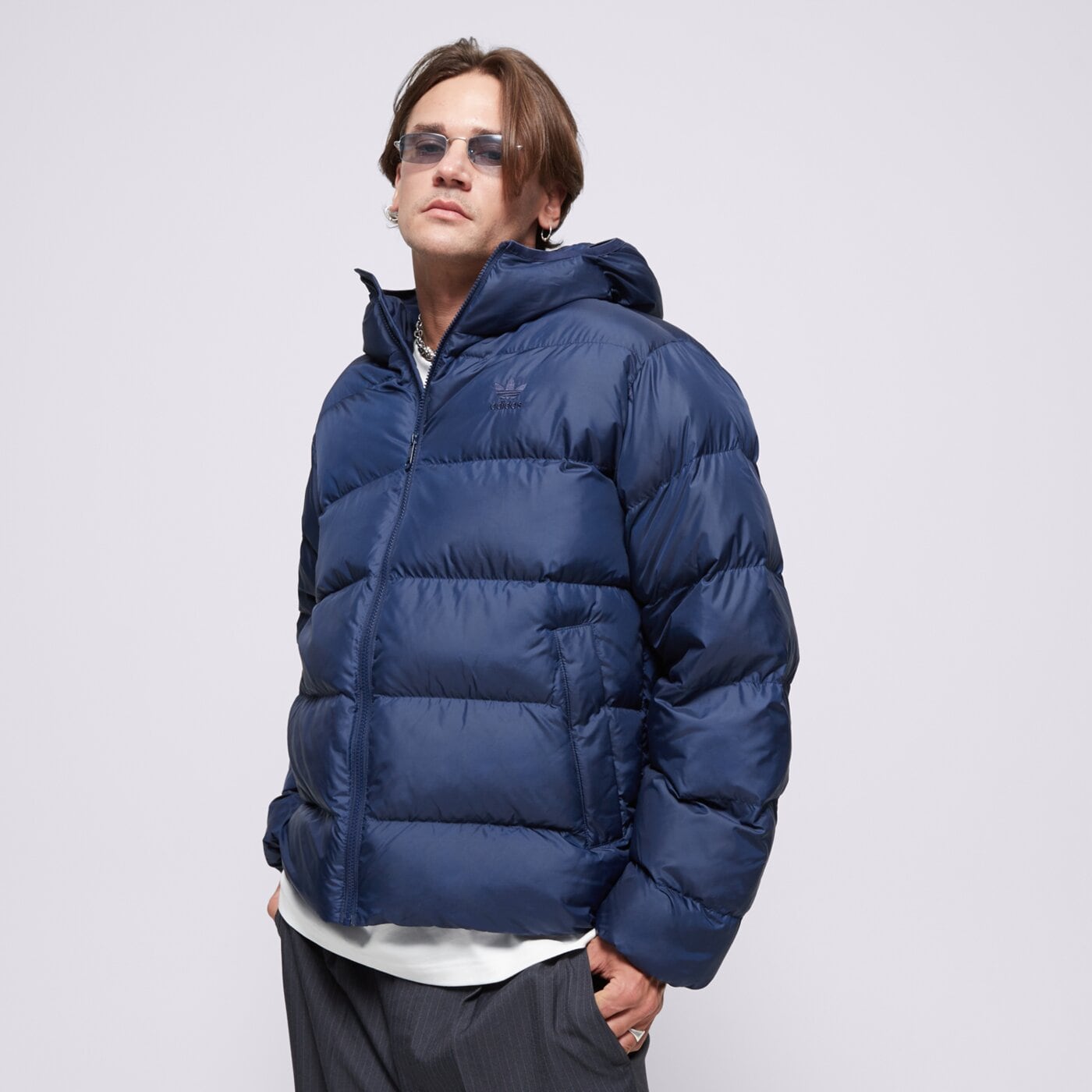 Kurtka zimowa męska ADIDAS KURTKA ZIMOWA COMMERCIAL PUFF iy3397 kolor granatowy