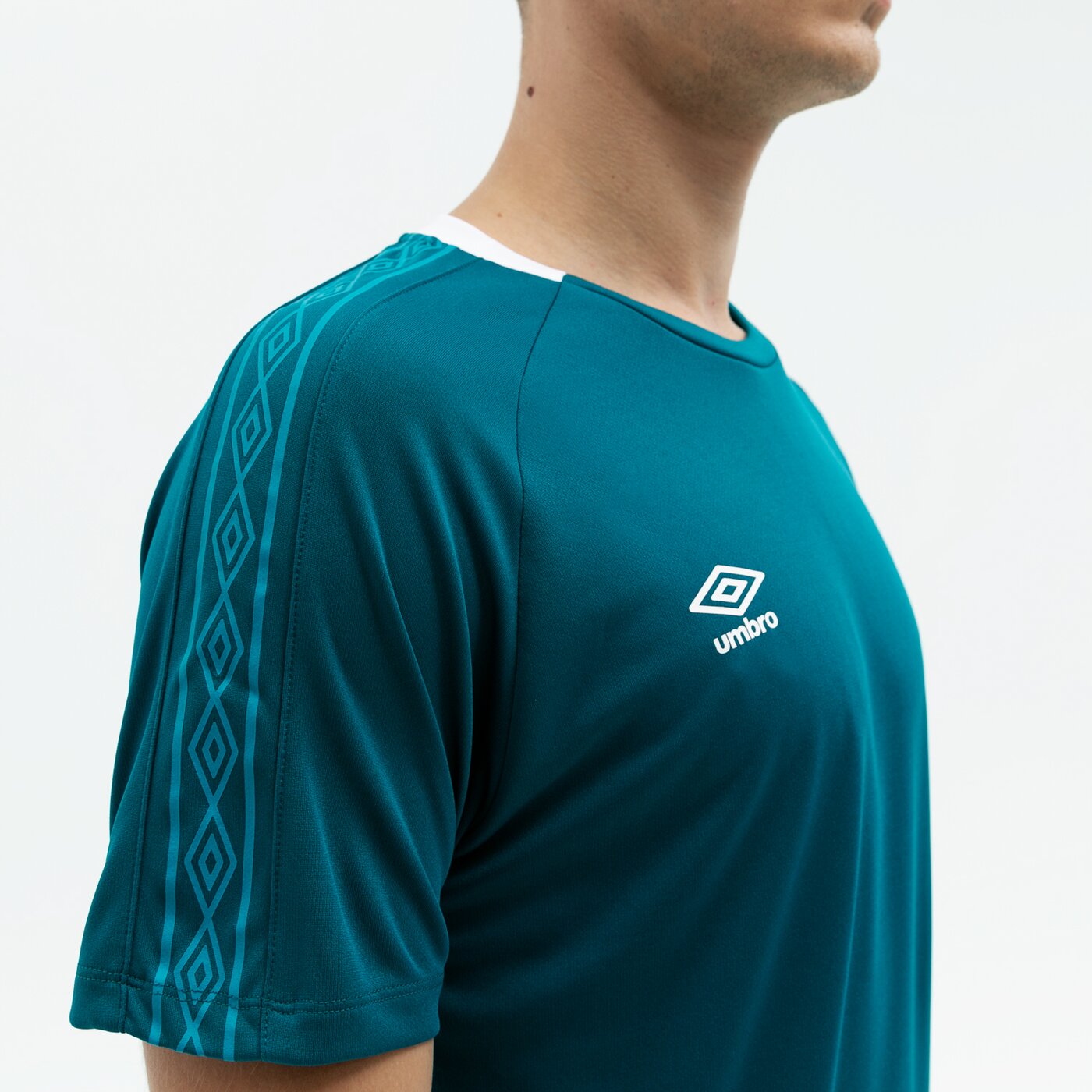 Koszulka męska UMBRO T-SHIRT FW CREW TRAINING JERSEY 65856u-fan kolor niebieski