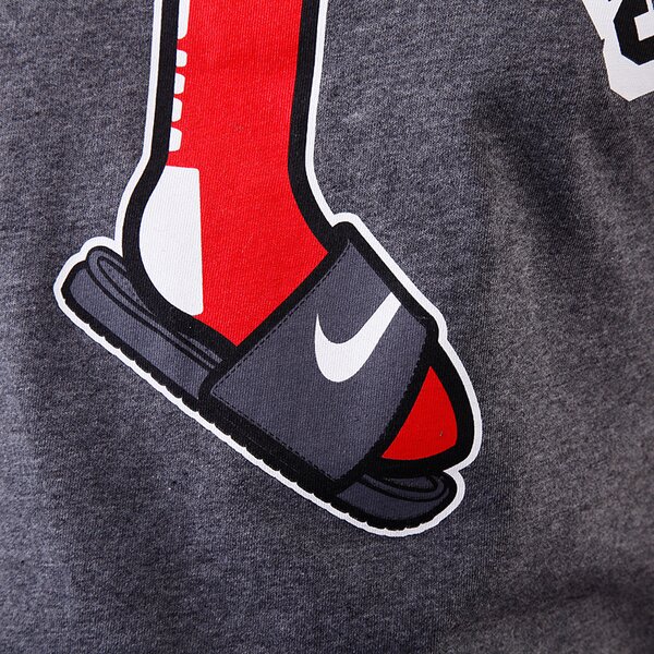 Koszulka męska NIKE T-SHIRT BB SOCKS & SLIDES TEE 532680071 kolor szary