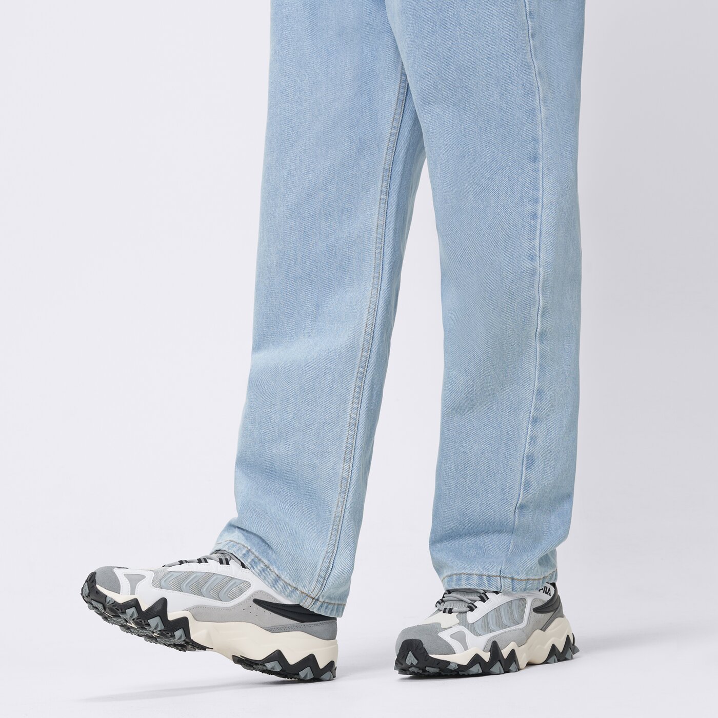 Buty sportowe męskie FILA RAVAGEMENT 1jm02589052 kolor szary