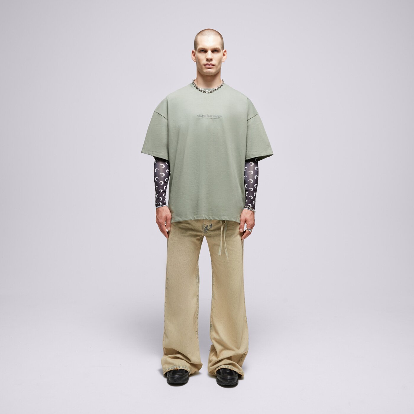 S.NOW JOB SIZEER T SHIRT “BLANK PAGE”-OLIVE si123tsu50003 kolor zielony