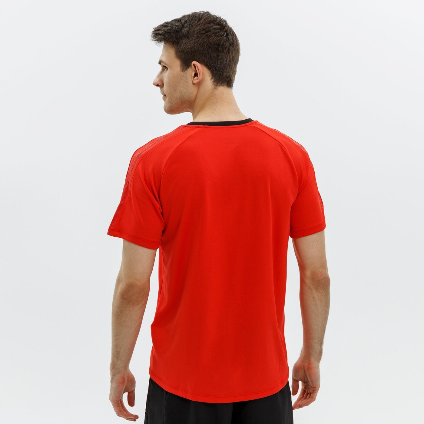 Koszulka męska UMBRO T-SHIRT FW CREW TRAINING JERSEY 65856u-96j kolor czerwony