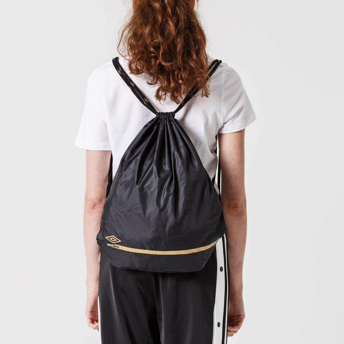 Plecak damski UMBRO WOREK PERTIN ul39pld04001 kolor czarny