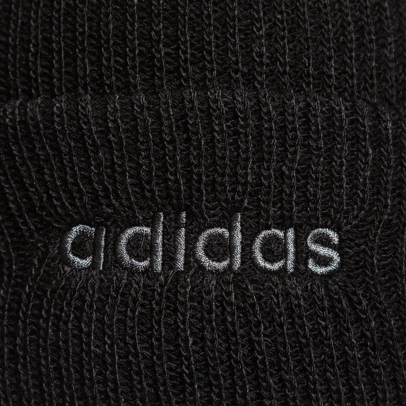 Czapka zimowa damska ADIDAS CZAPKA CLSC BEANIE h34794 kolor czarny