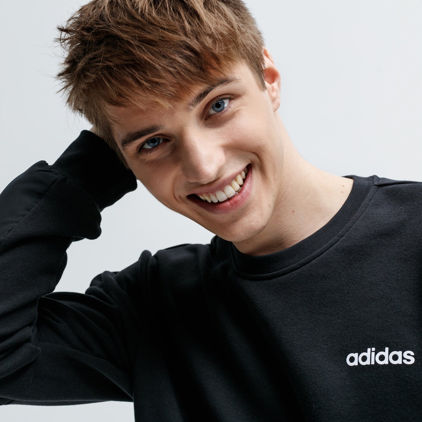 Bluza męska ADIDAS BLUZA M MO CREW ei9752 kolor czarny