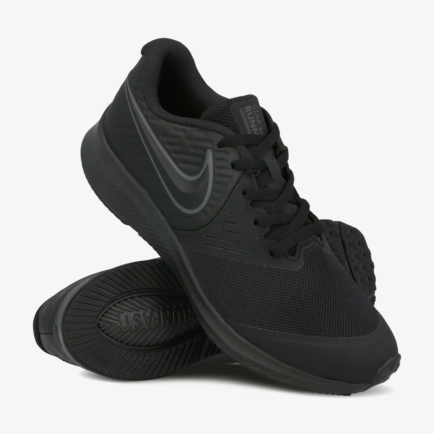 nike star runner 2 black and white