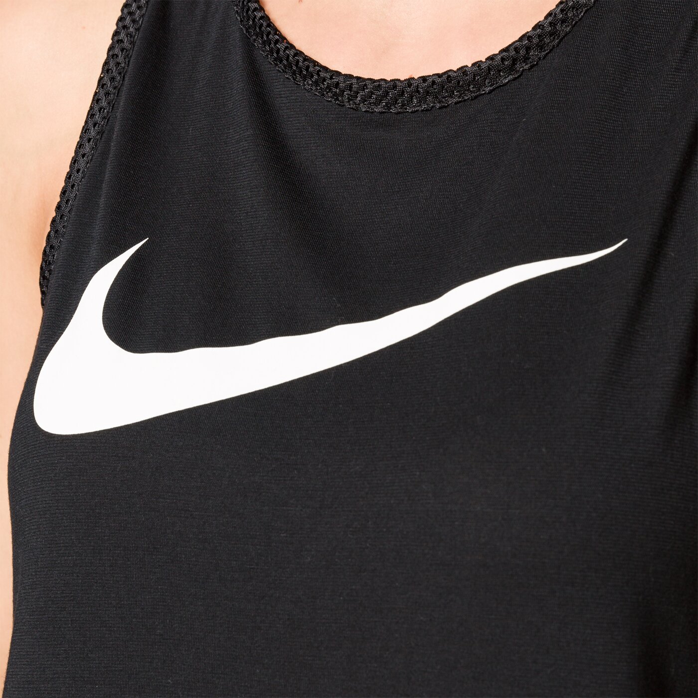 Top damski NIKE TANK W NSW SWSH MSH 876655010 kolor czarny