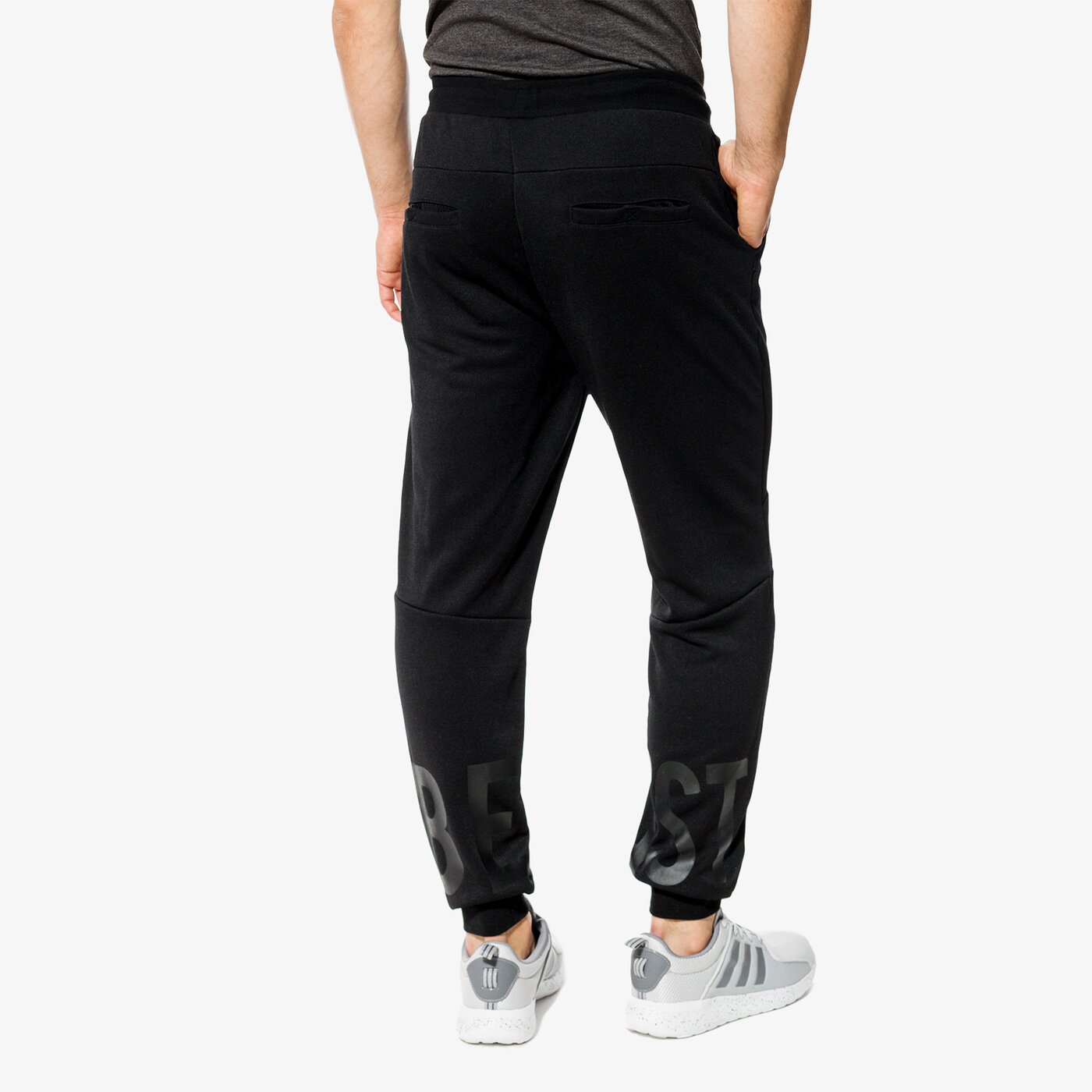 Spodnie dresowe męskie UMBRO SPODNIE PINE ul18spm05001 kolor czarny