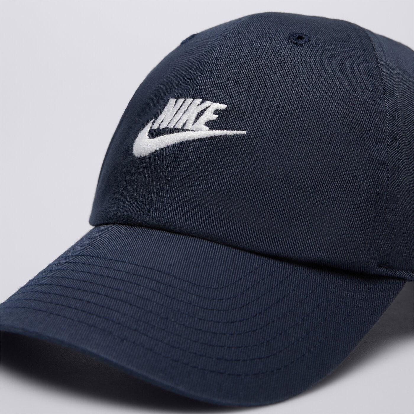 Czapka z daszkiem damska NIKE CZAPKA fb5368-451 kolor granatowy