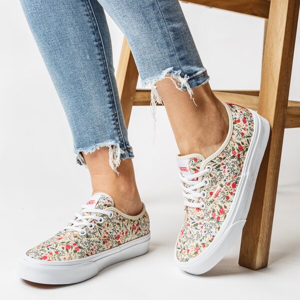 Buty sportowe damskie VANS WM DOHENY DECON vn0a5el954c1 kolor beżowy