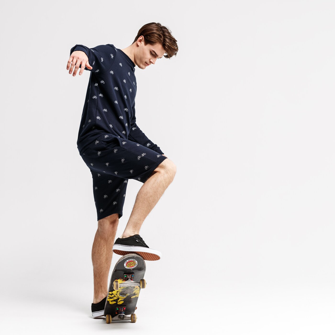 Spodenki męskie FEEWEAR SZORTY SACABA fw19szm03003 kolor granatowy